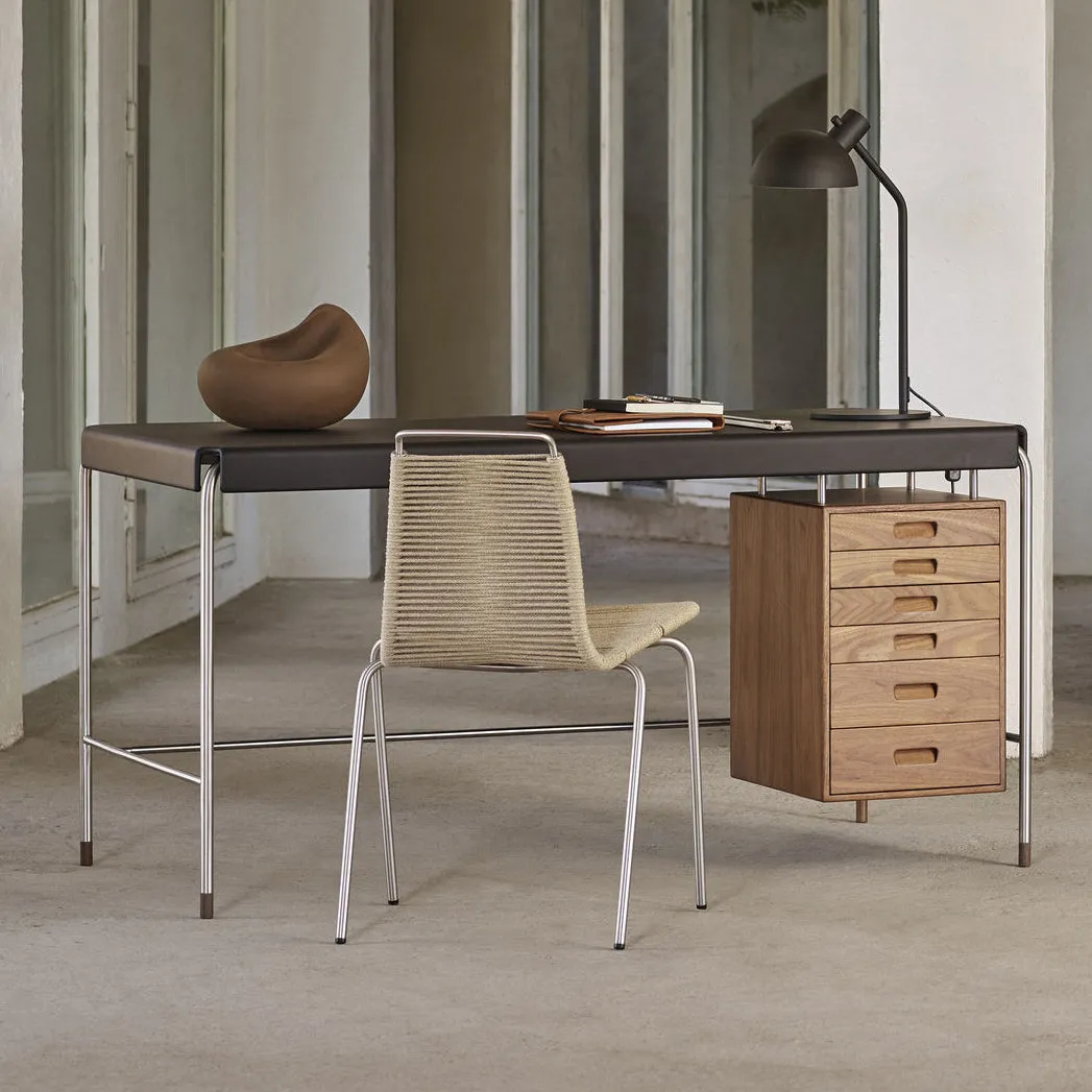 AJ52 Society Table Desk