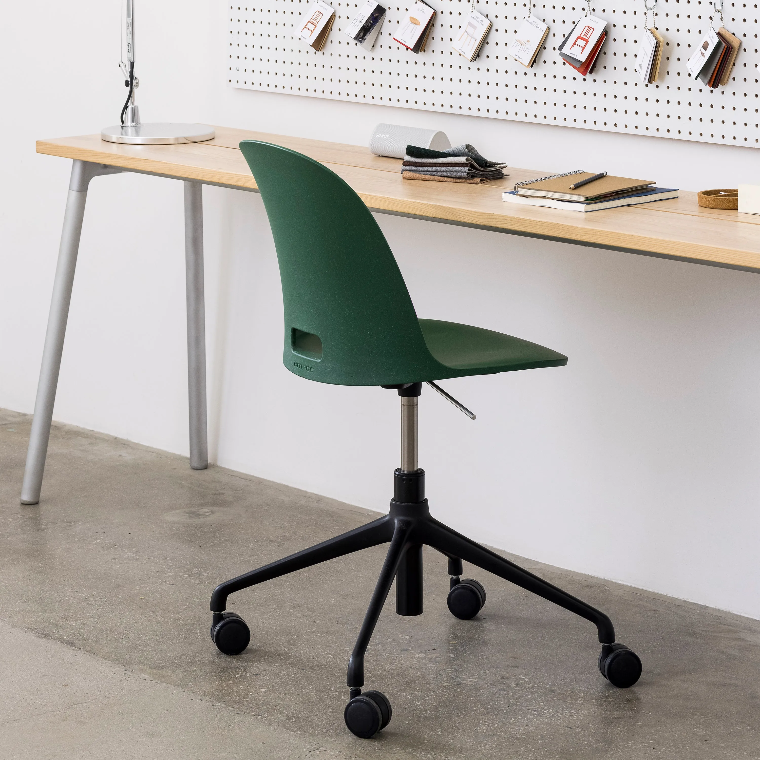 Alfi Work Swivel Chair with Castors