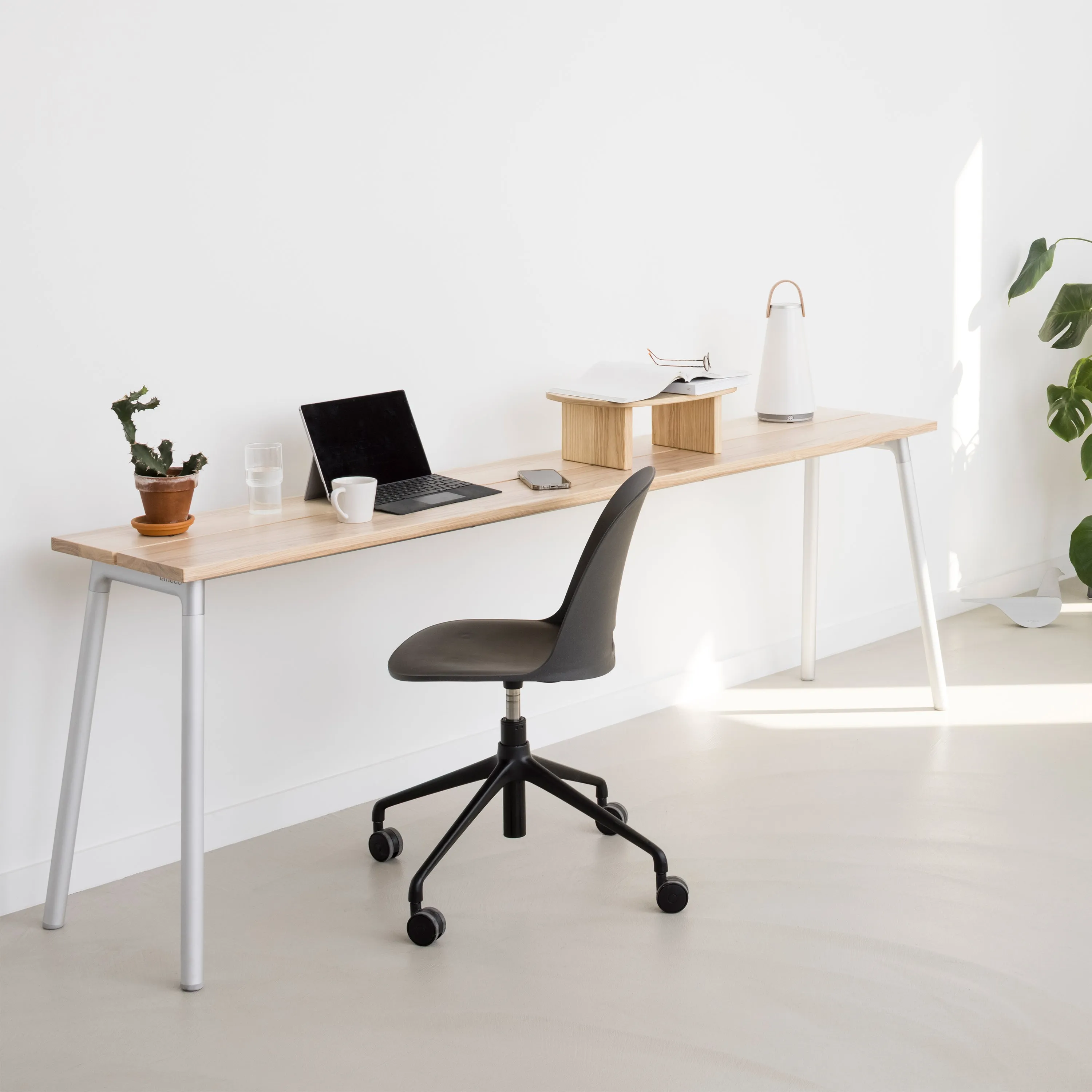 Alfi Work Swivel Chair with Castors