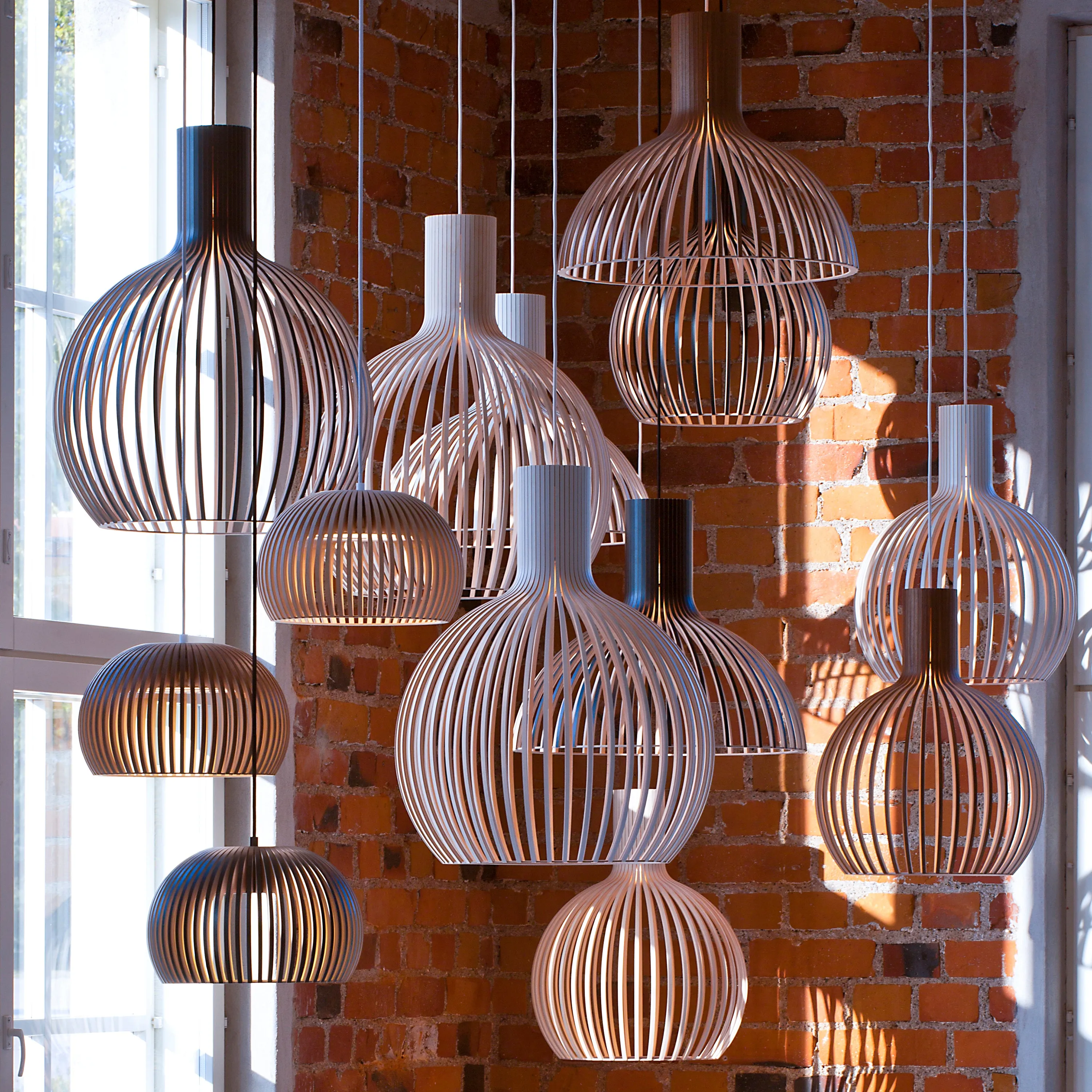 Atto 5000 Pendant Light