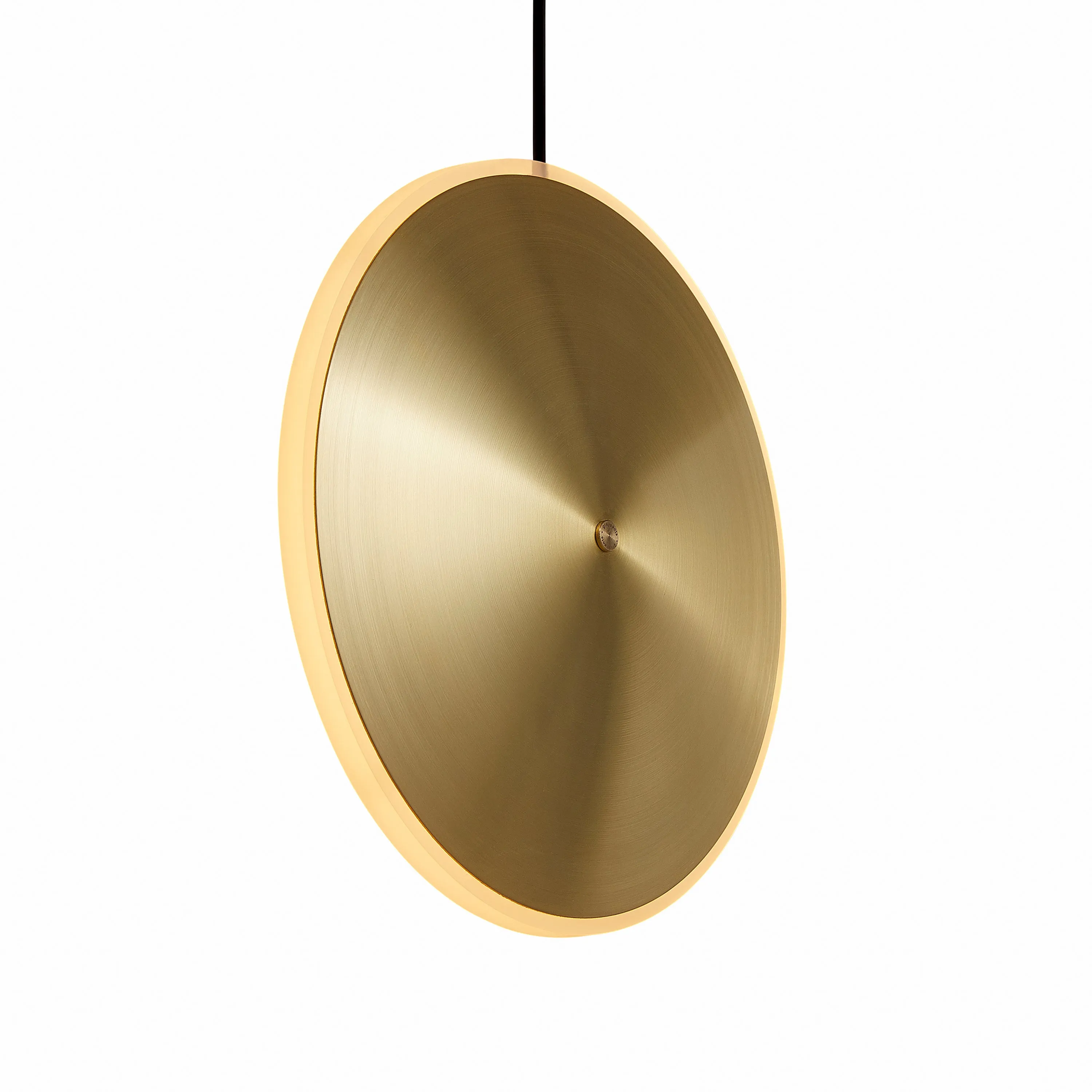 Chrona Vertical Pendant Light