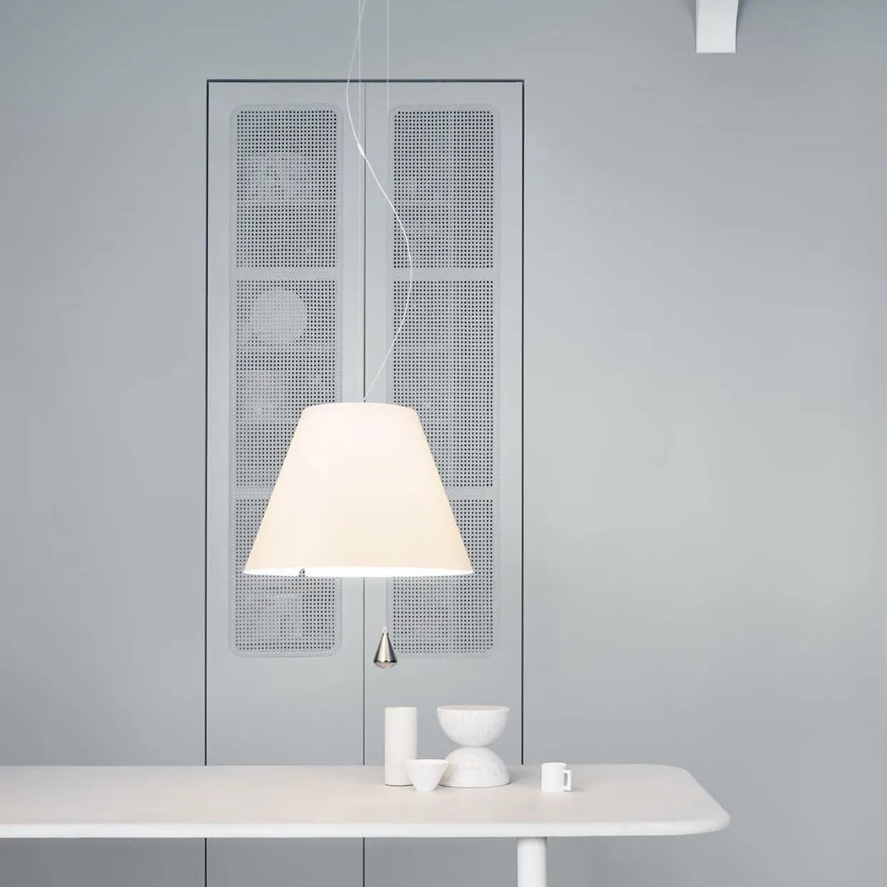 Costanza Pendant Light