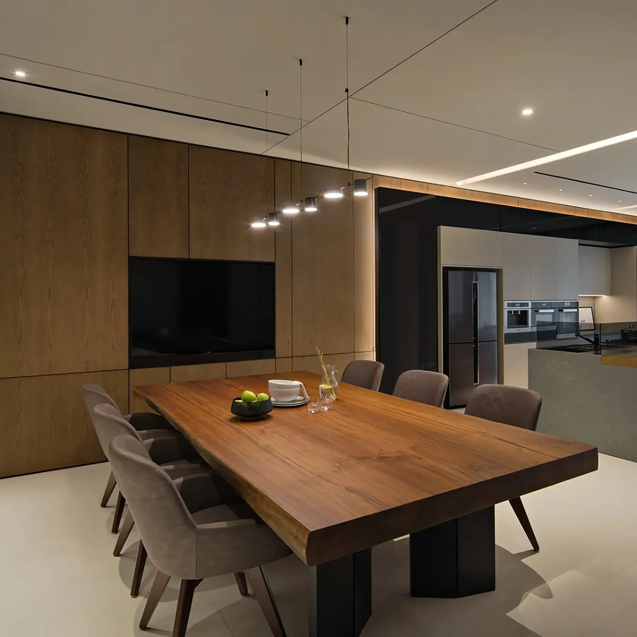 Counterpoint LED Linear Pendant Light