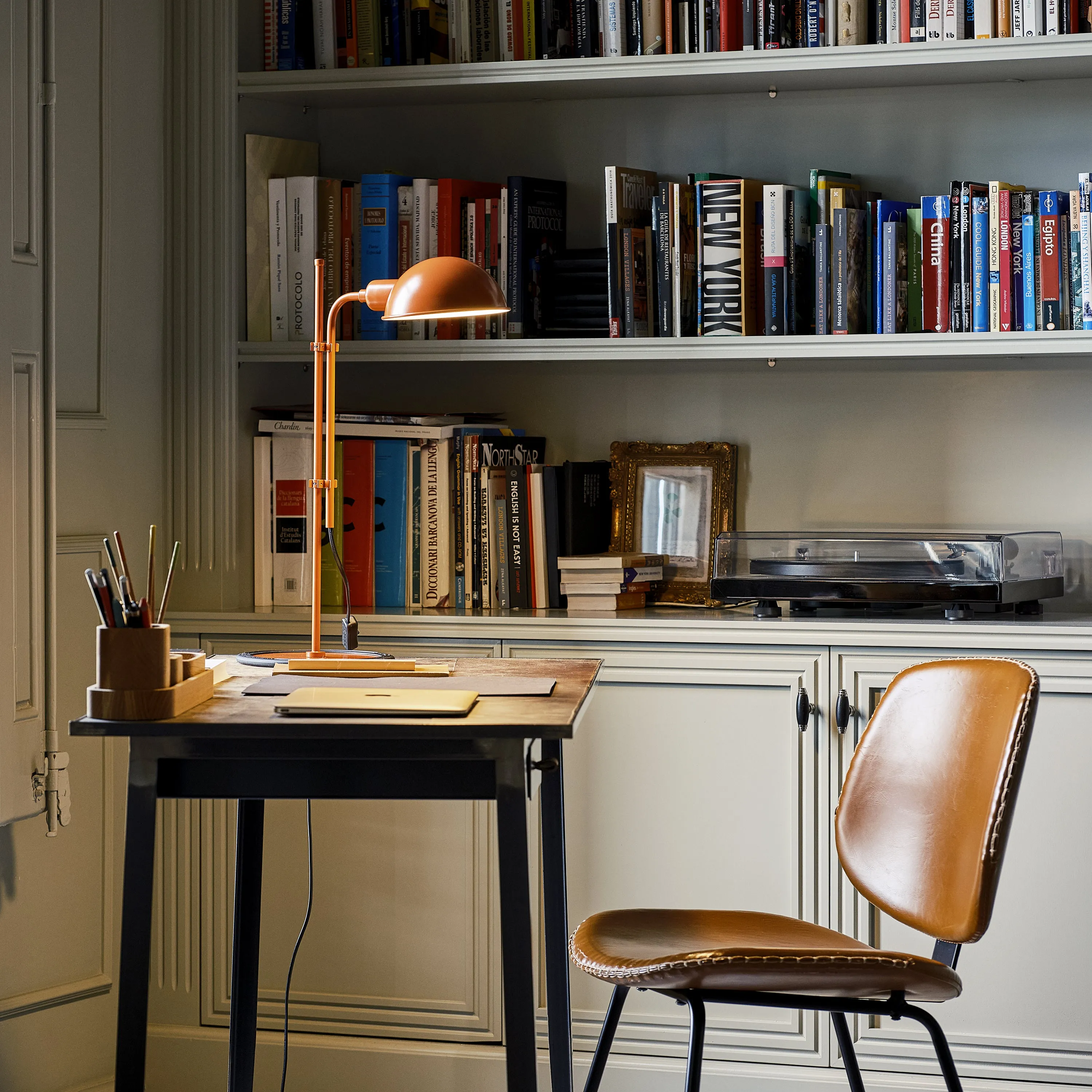 Funiculi S Table Lamp