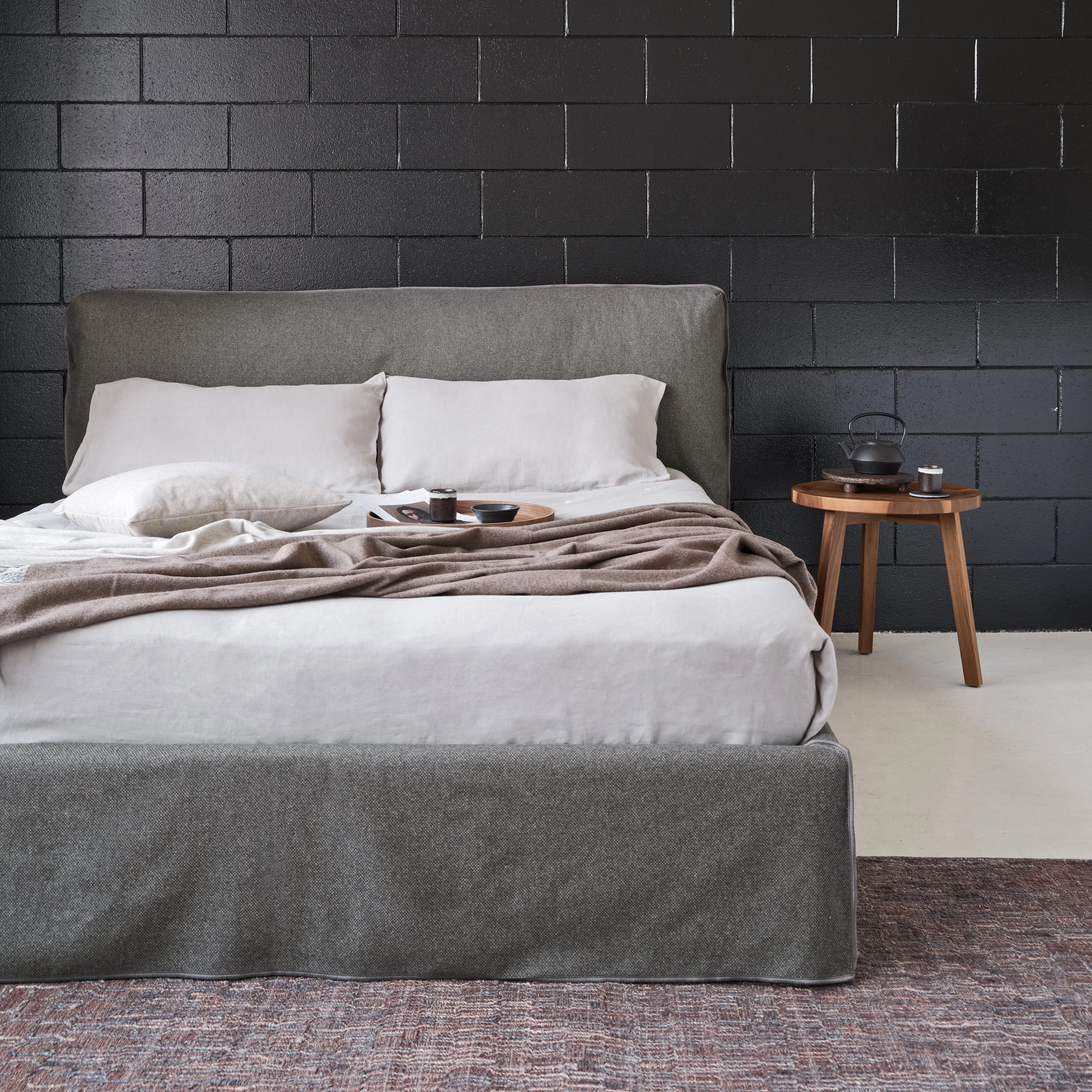 Ghost 80 Bed