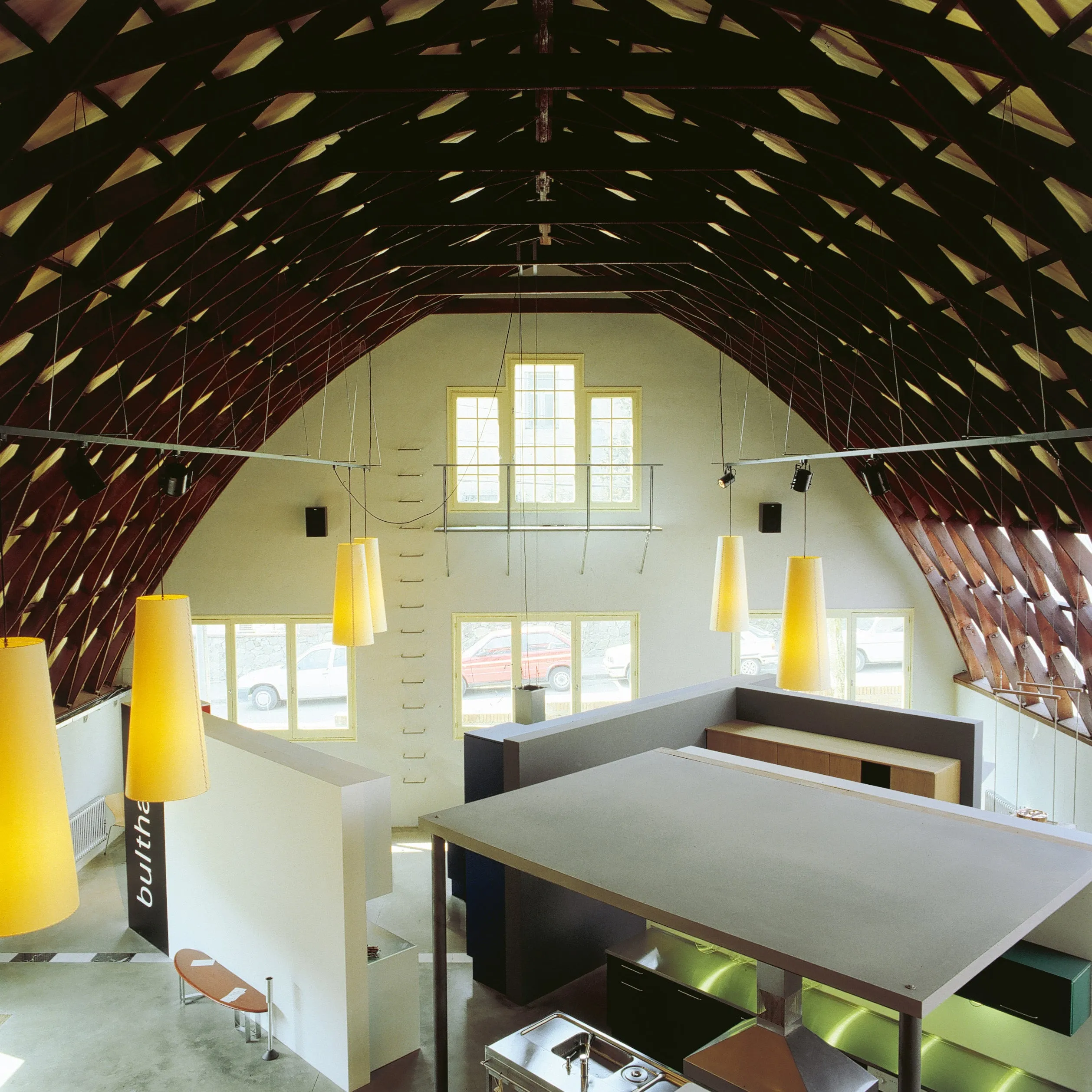 GT4 Pendant Light