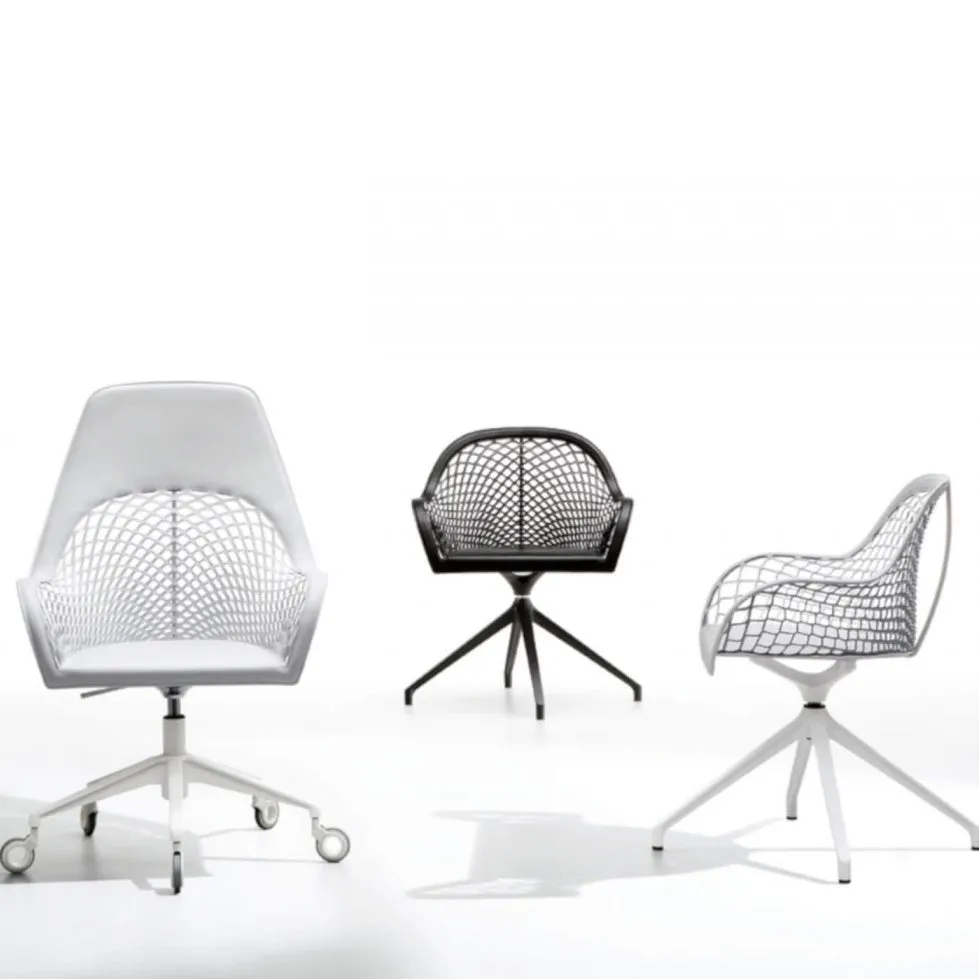 Guapa P MX CU Swivel Armchair