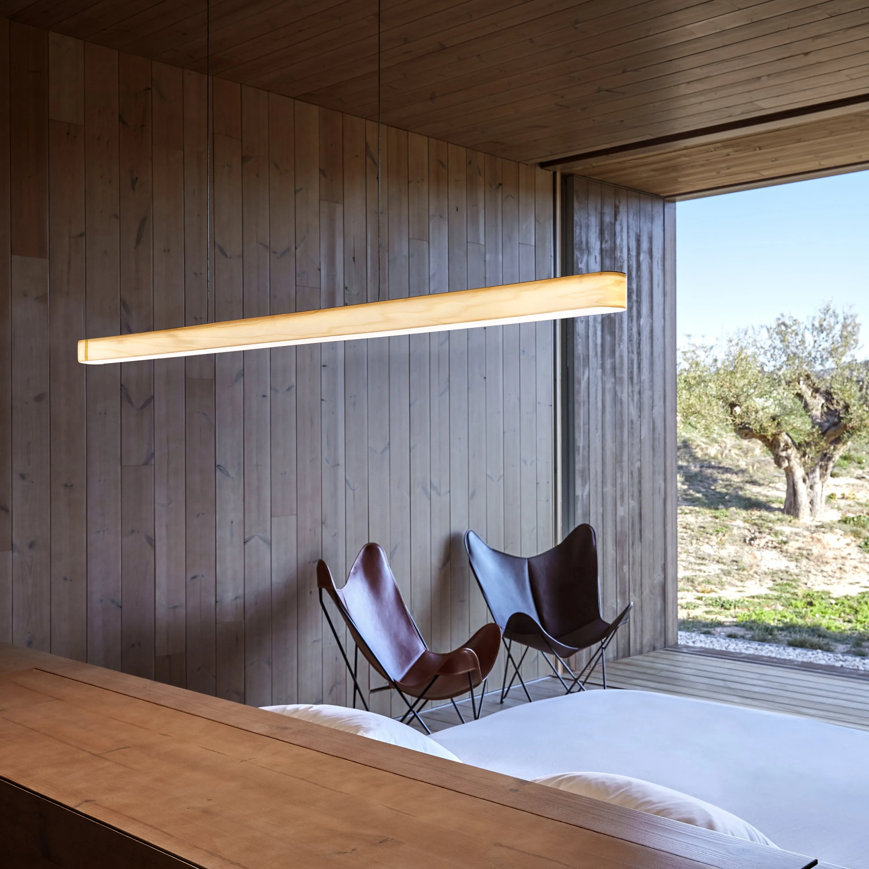 I-Line LED Suspension Light