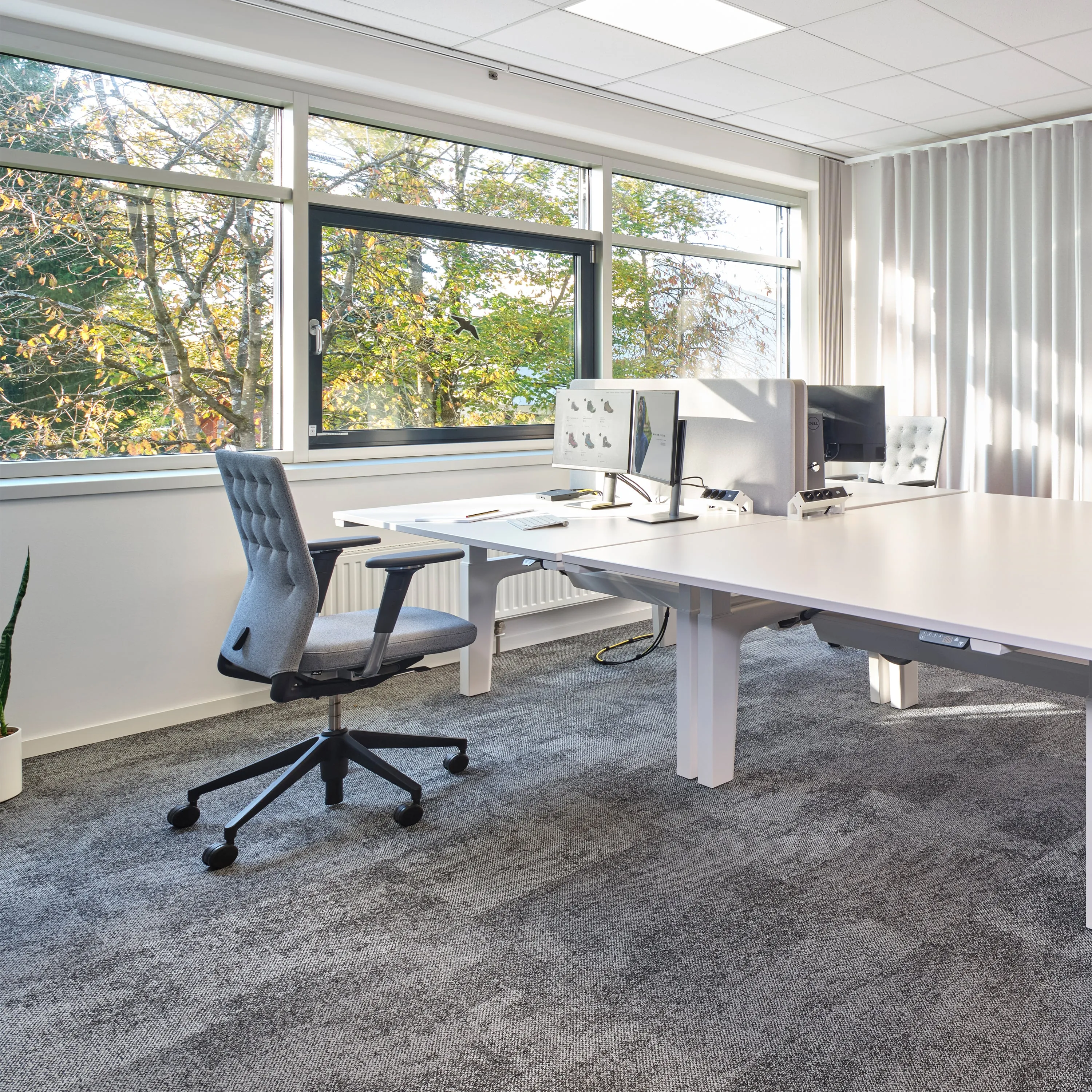 ID Trim Office Chair