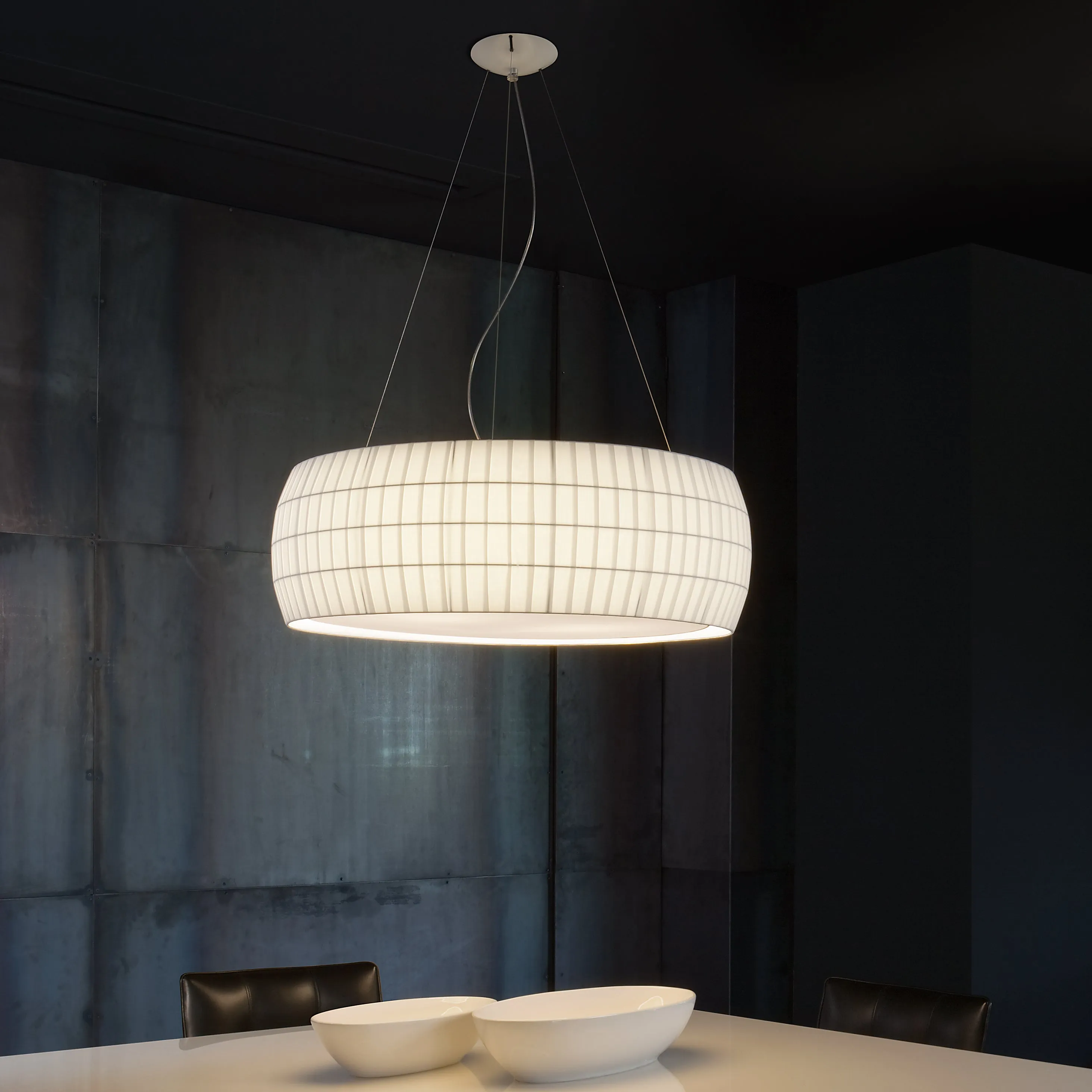 Isamu Pendant Light