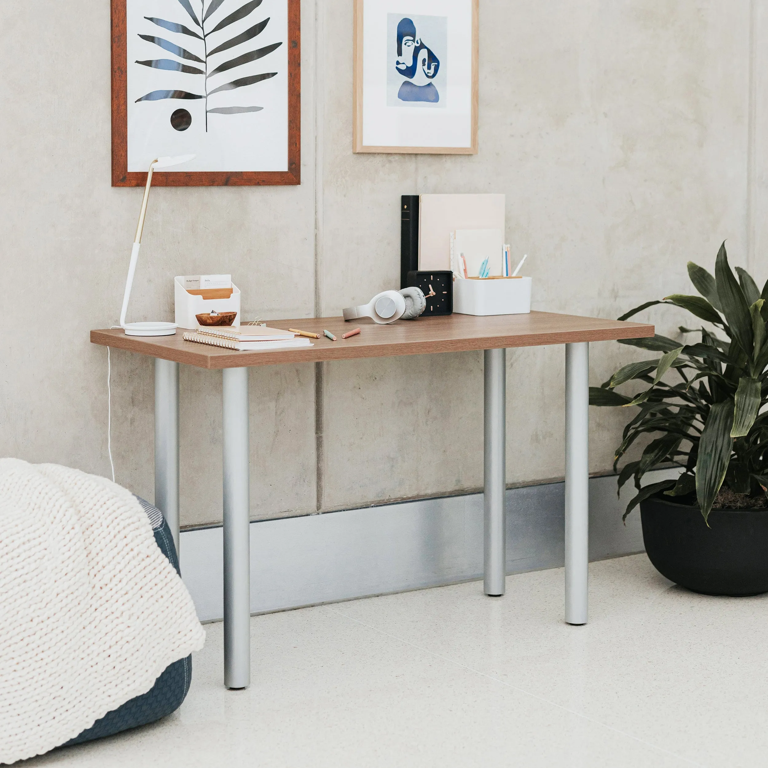 Jive Desk with Post Leg