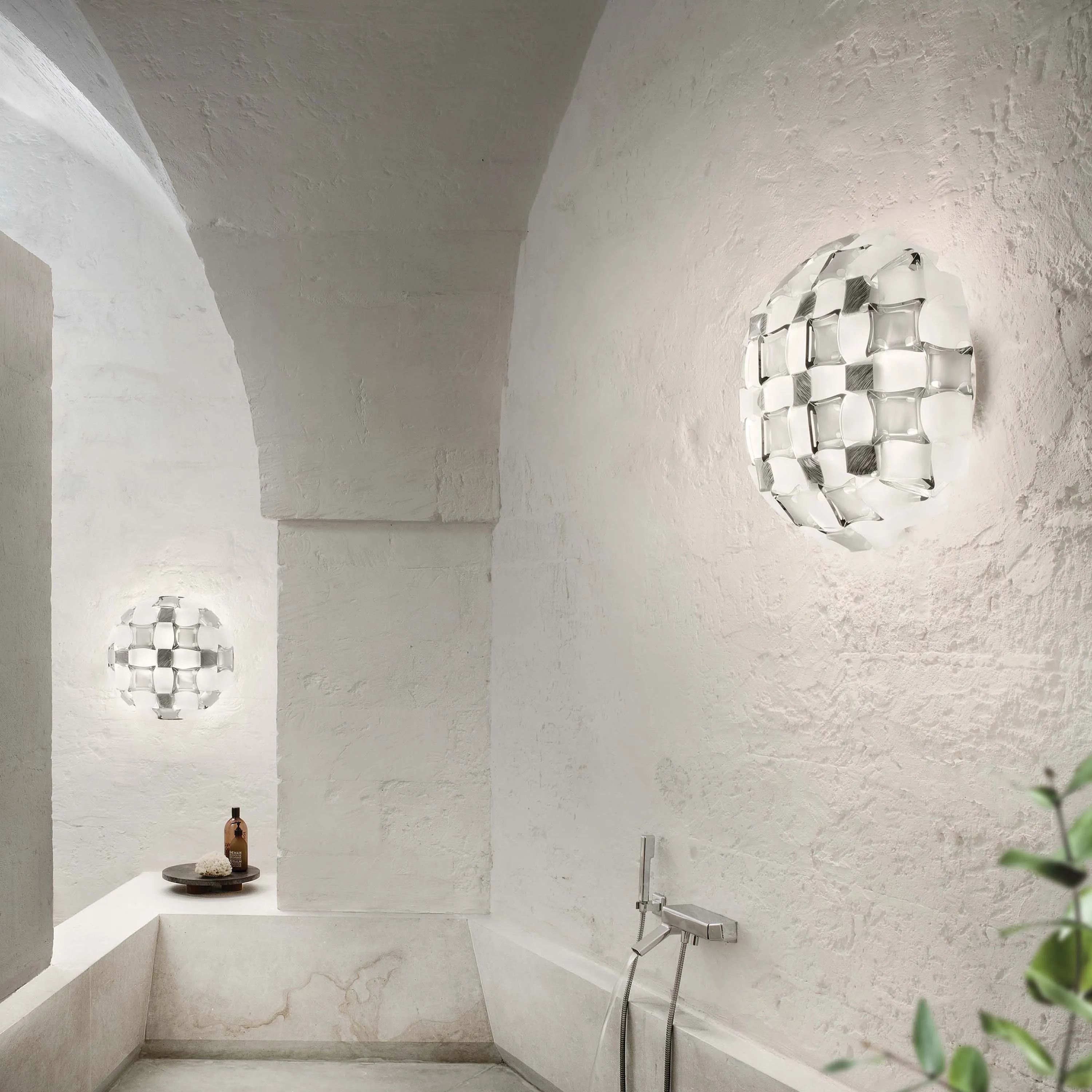 Mida Wall / Ceiling Light