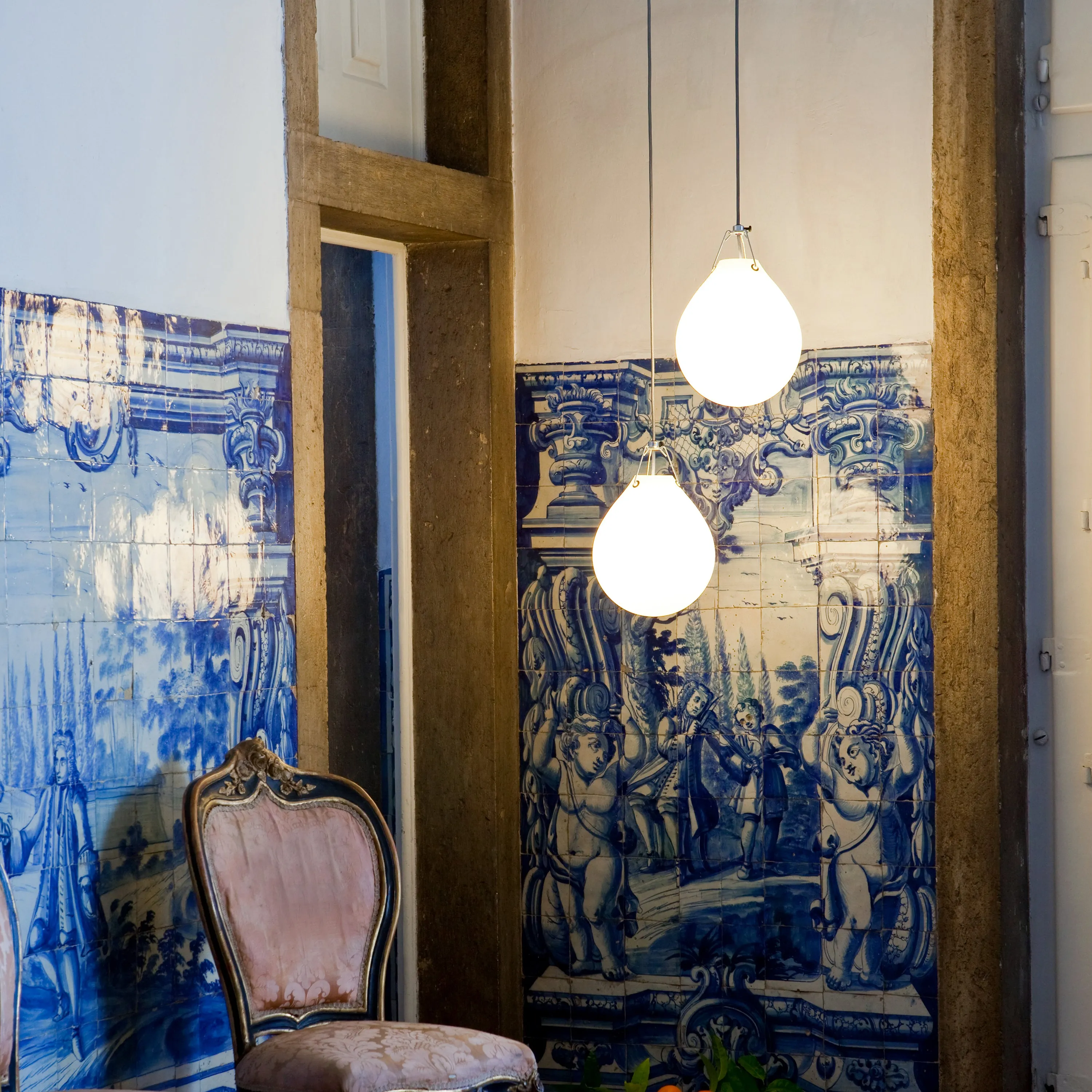 Moser Pendant Light