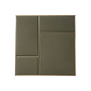 Nouveau Pin Board