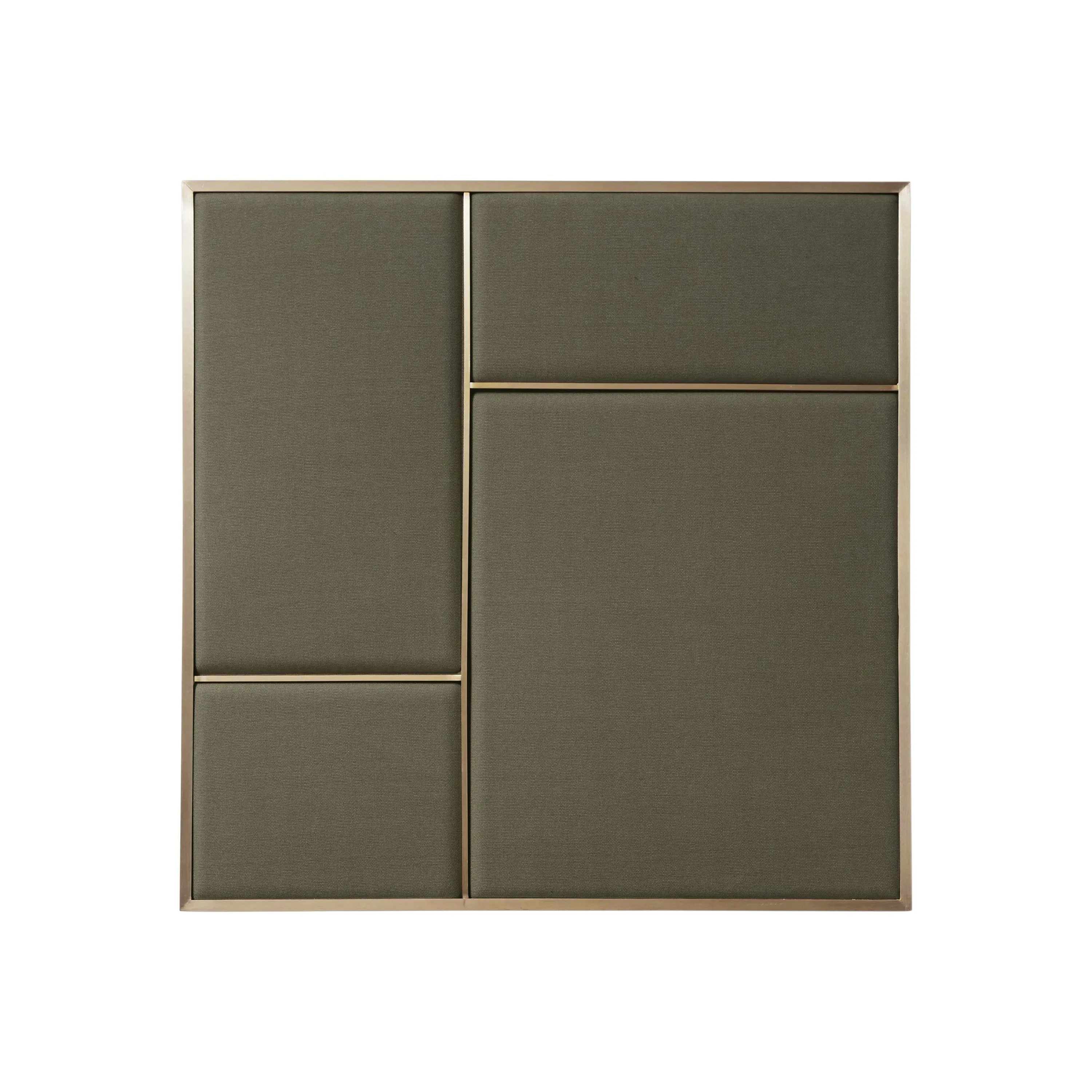 Nouveau Pin Board