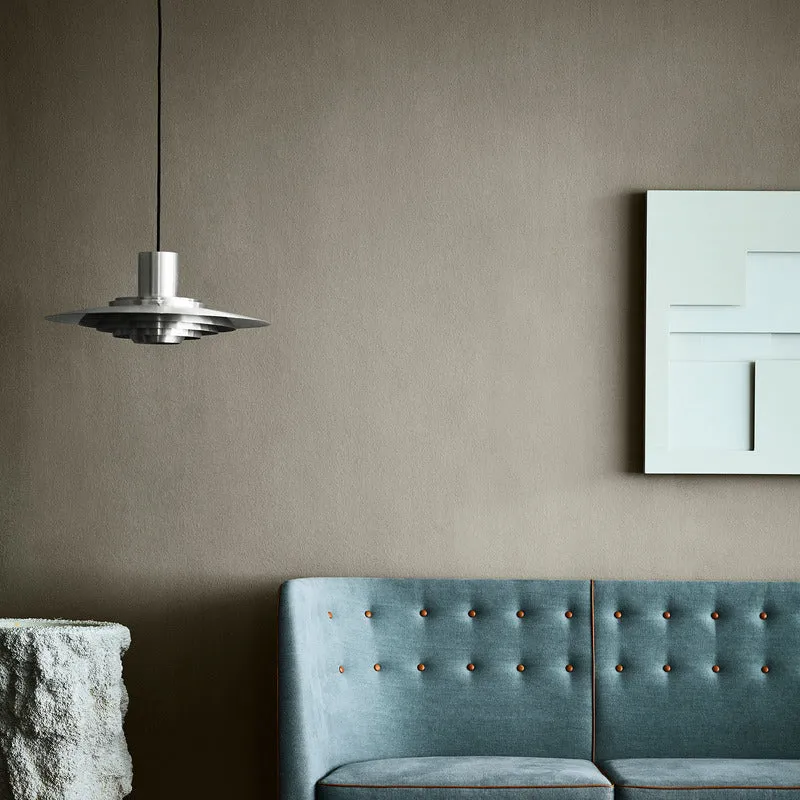 P376 Pendant Light