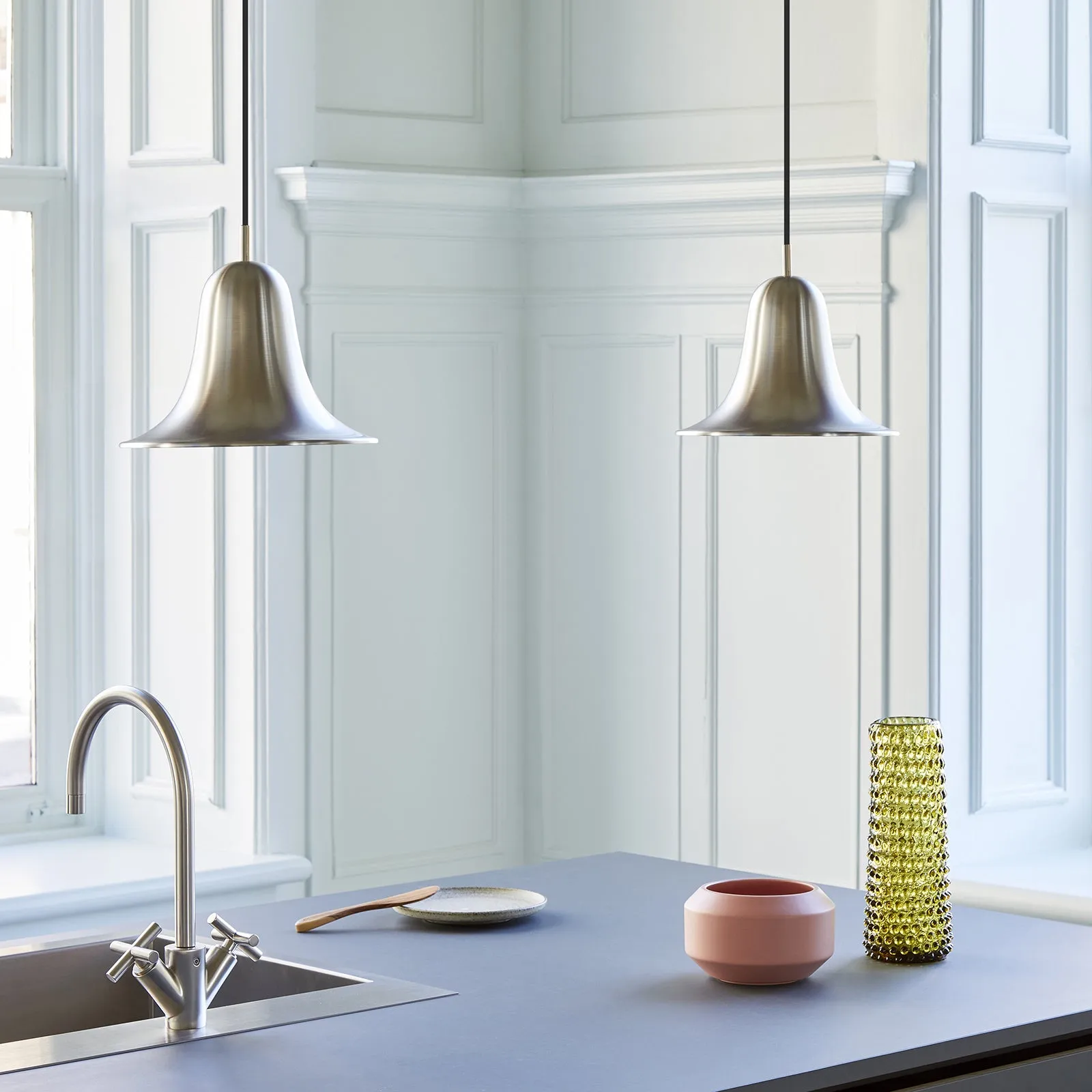 Pantop Pendant Light