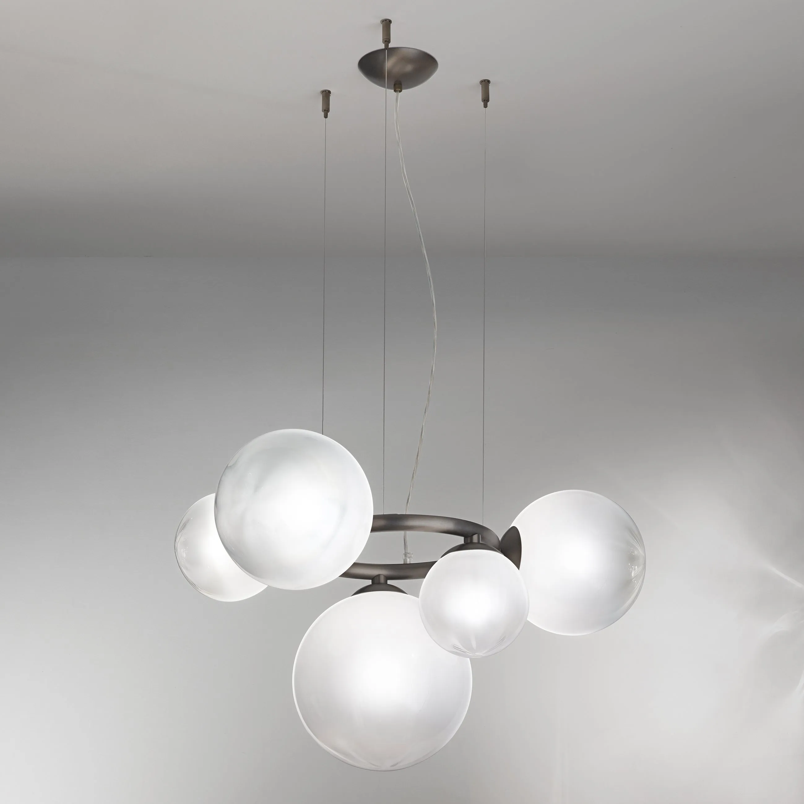 Puppet Ring Pendant Light