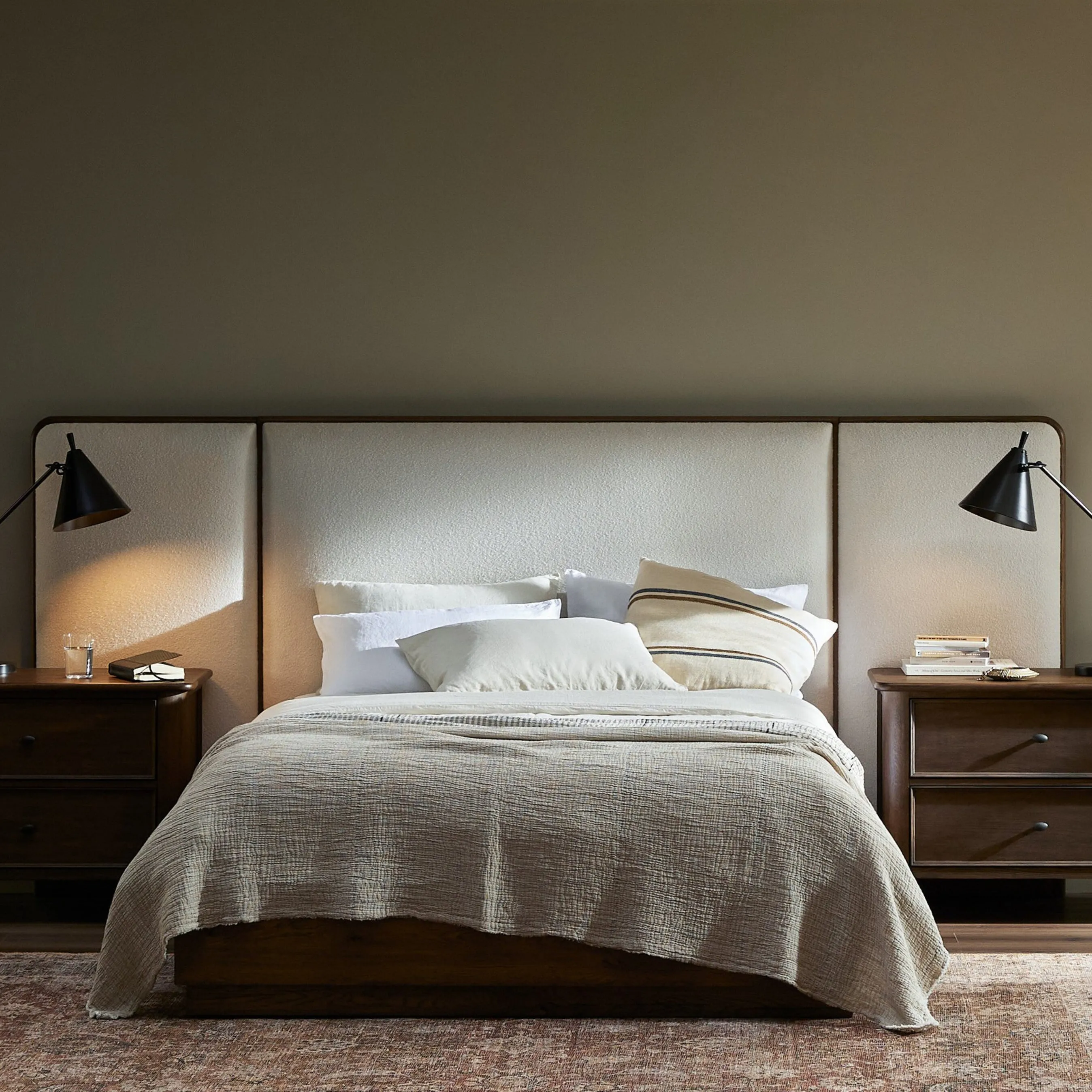 Regan Bed