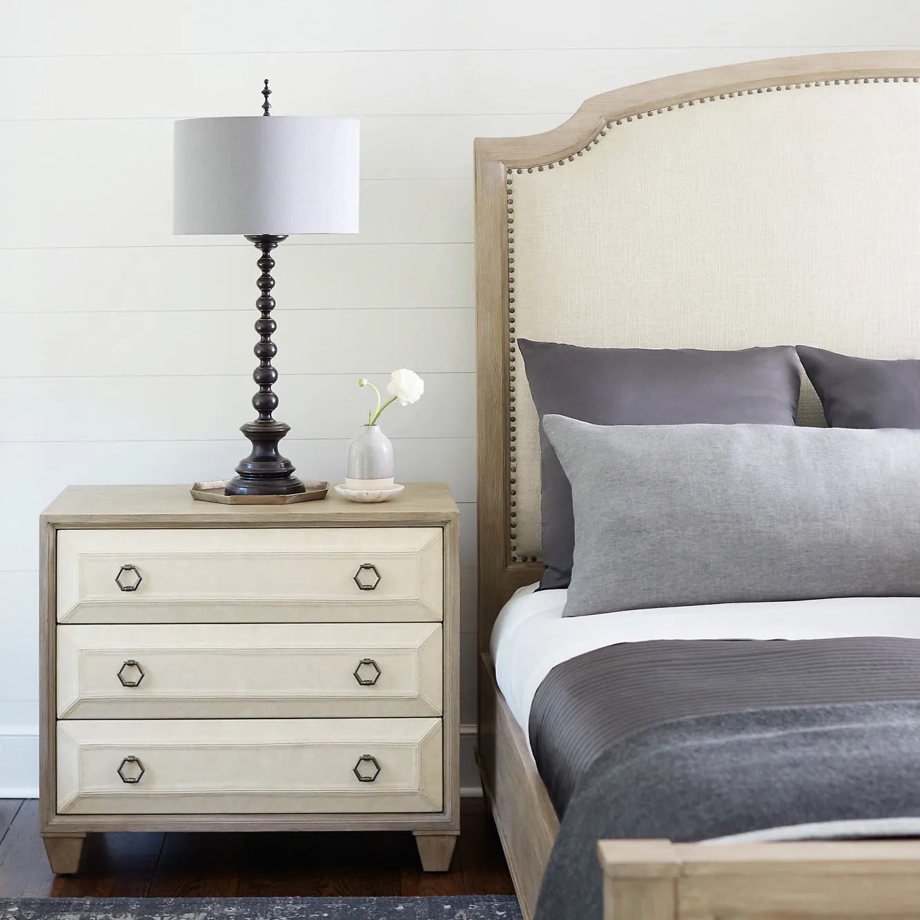 Santa Barbara Sleigh Bed
