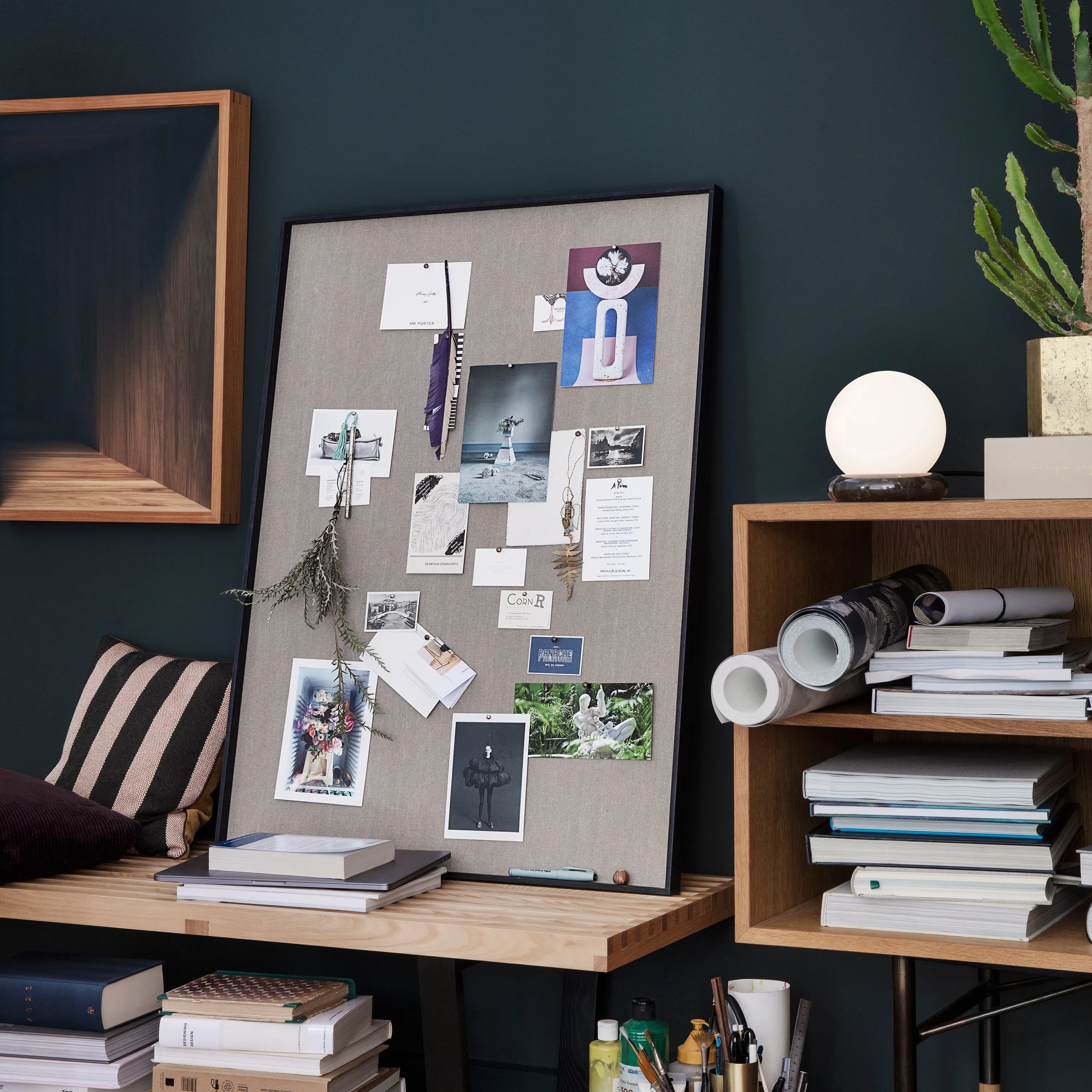 Scenery Pinboard