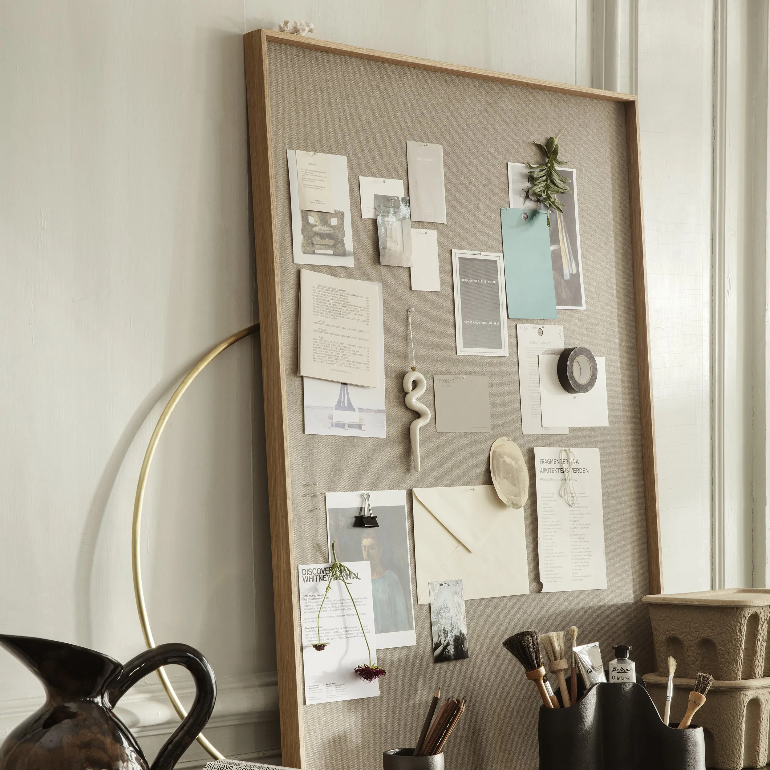 Scenery Pinboard