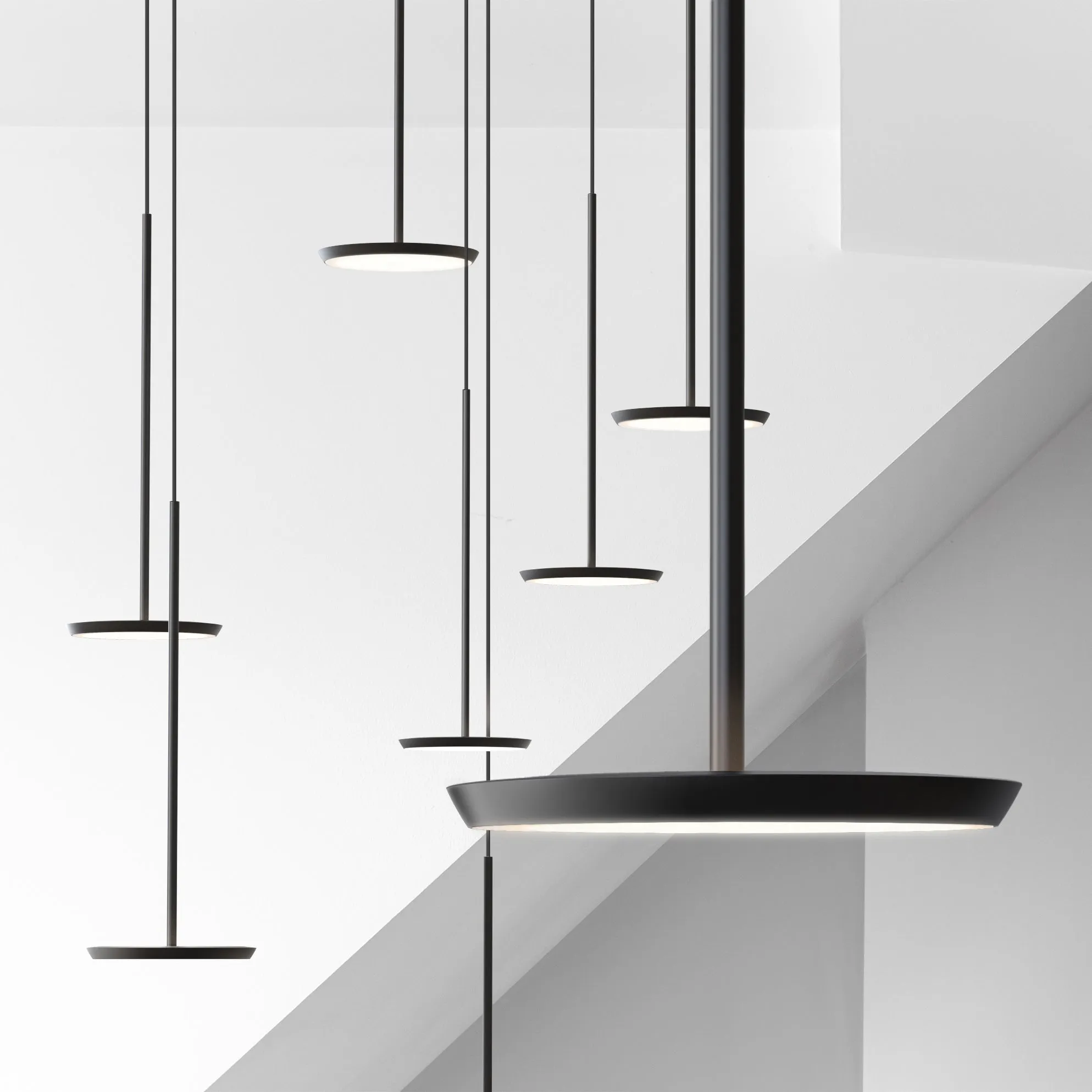 Sky Solo Pendant Light