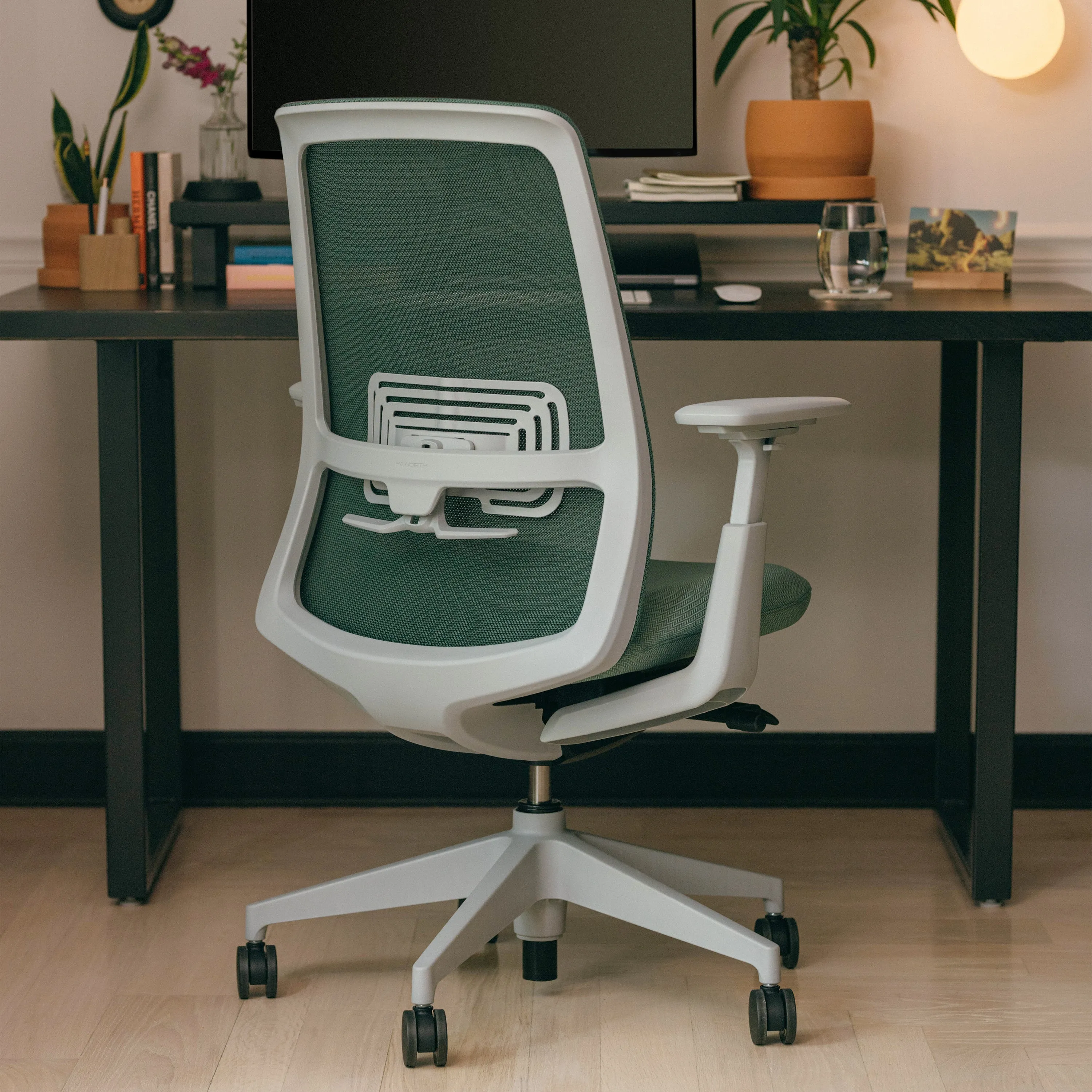 Soji Mesh Back Office Chair