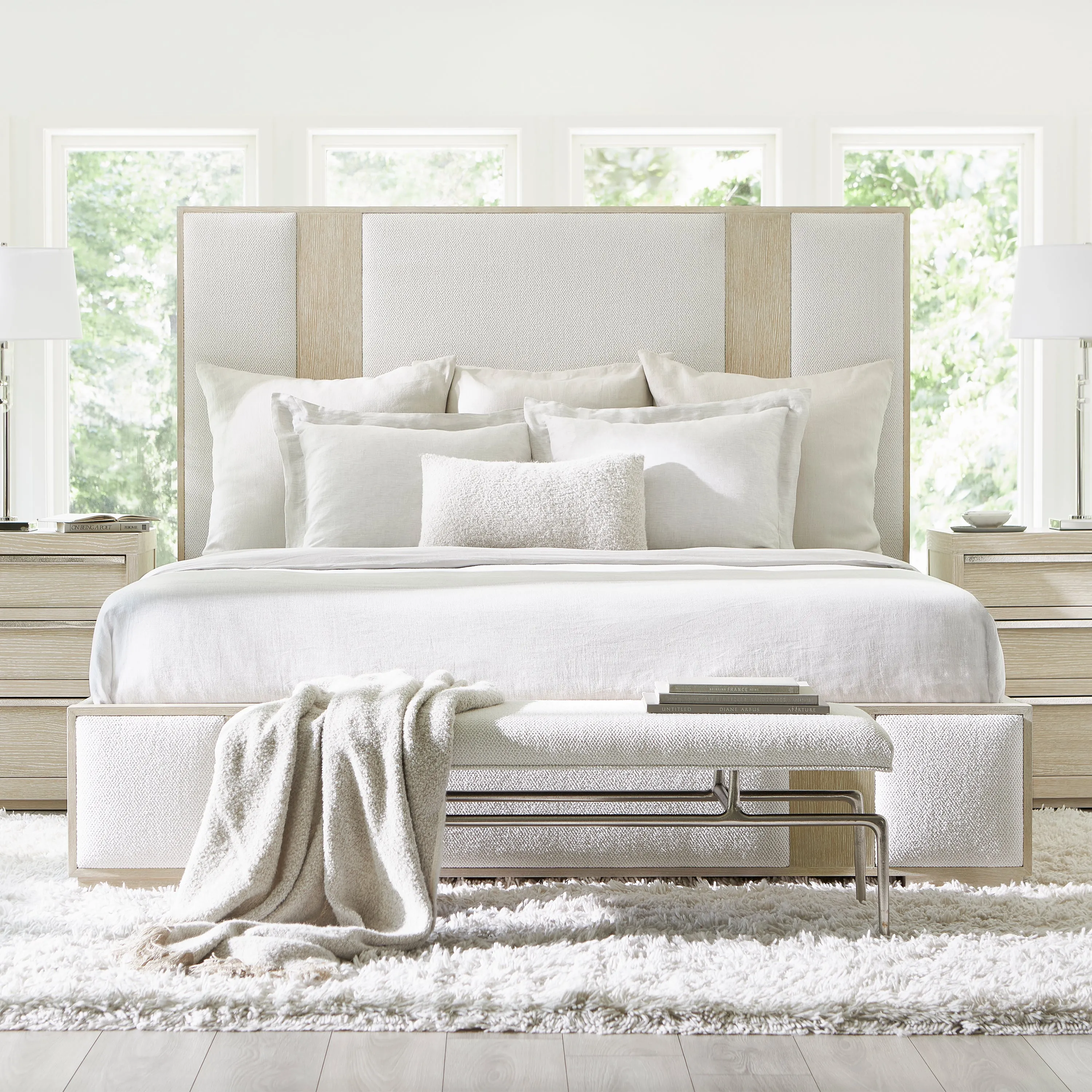 Solaria K1744 Panel Bed