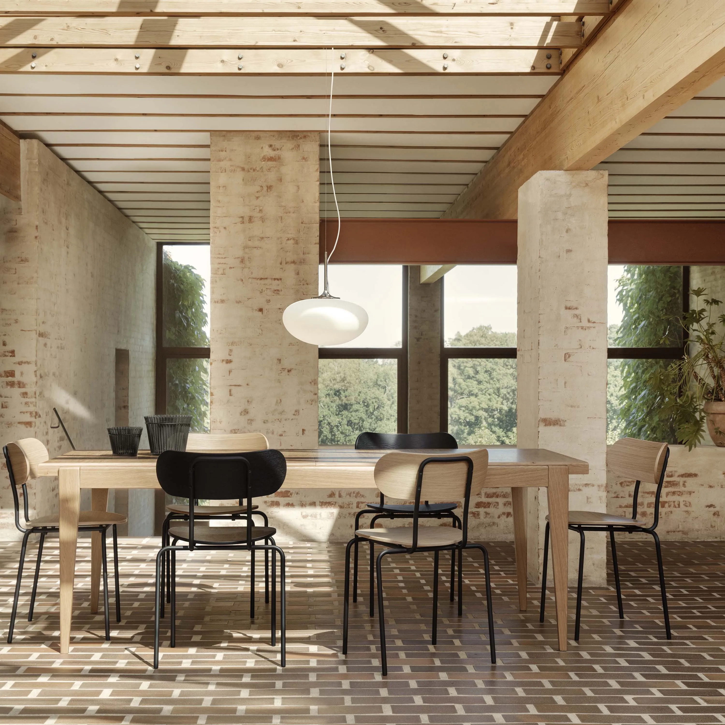 Stemlite Pendant Light