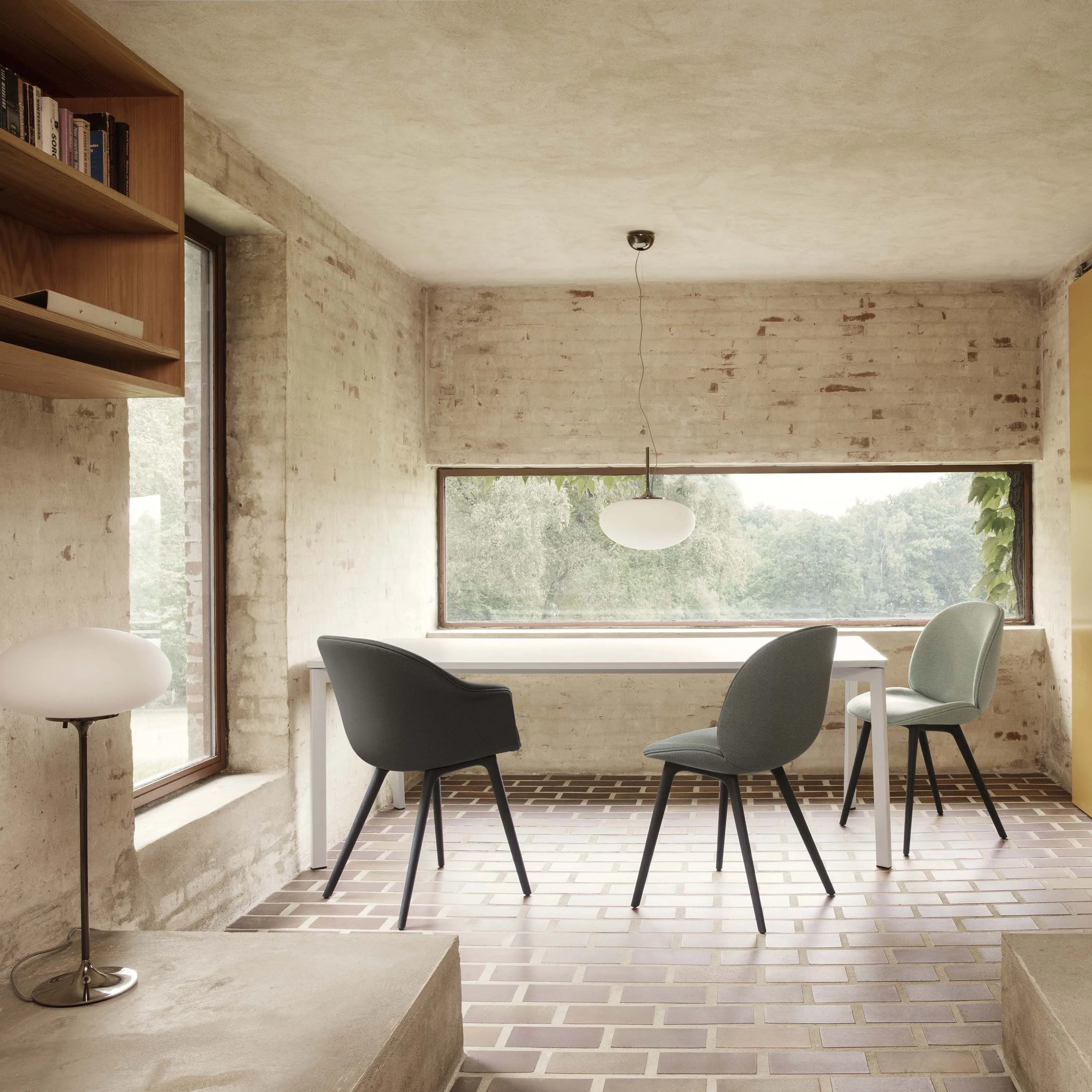 Stemlite Pendant Light