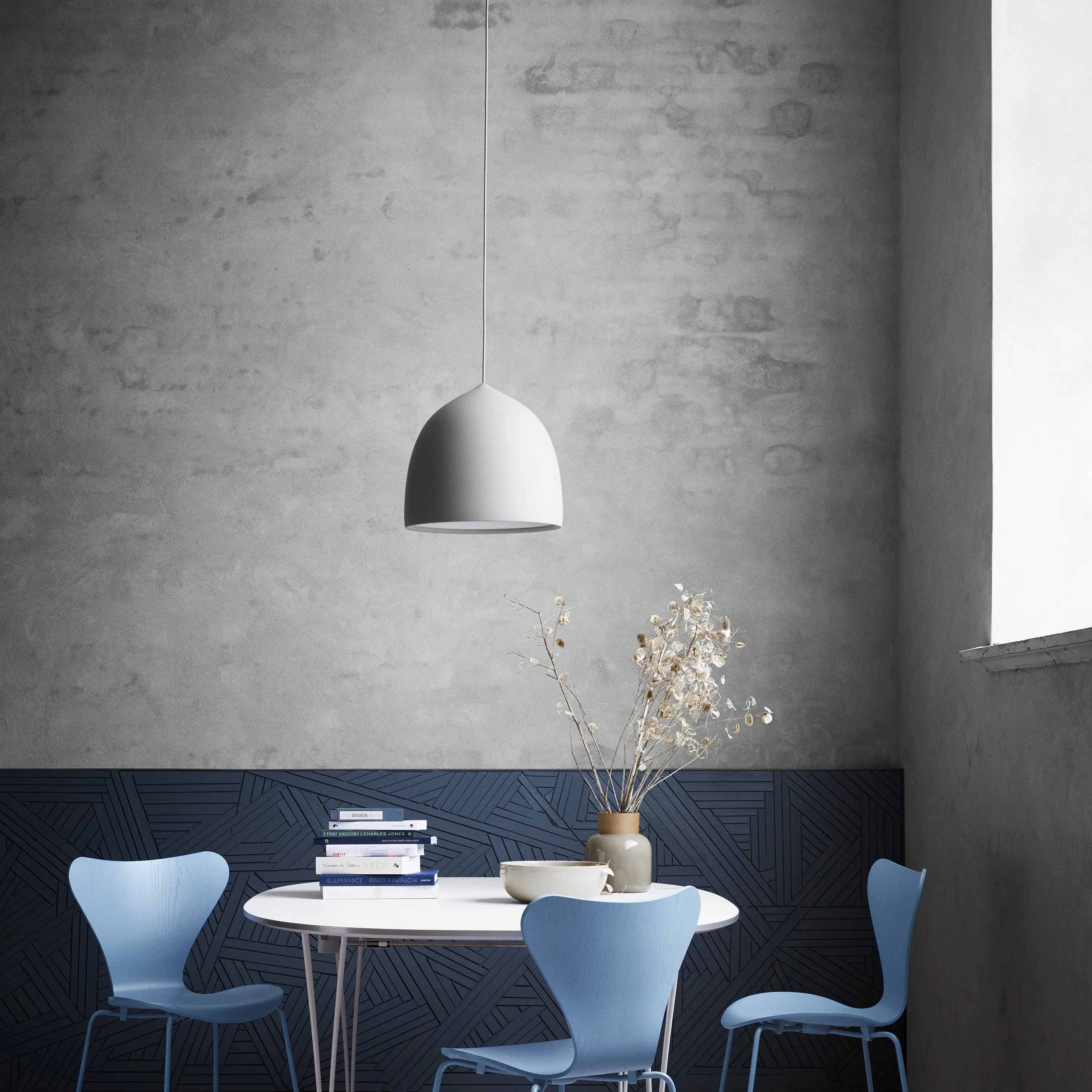 Suspence Pendant Light