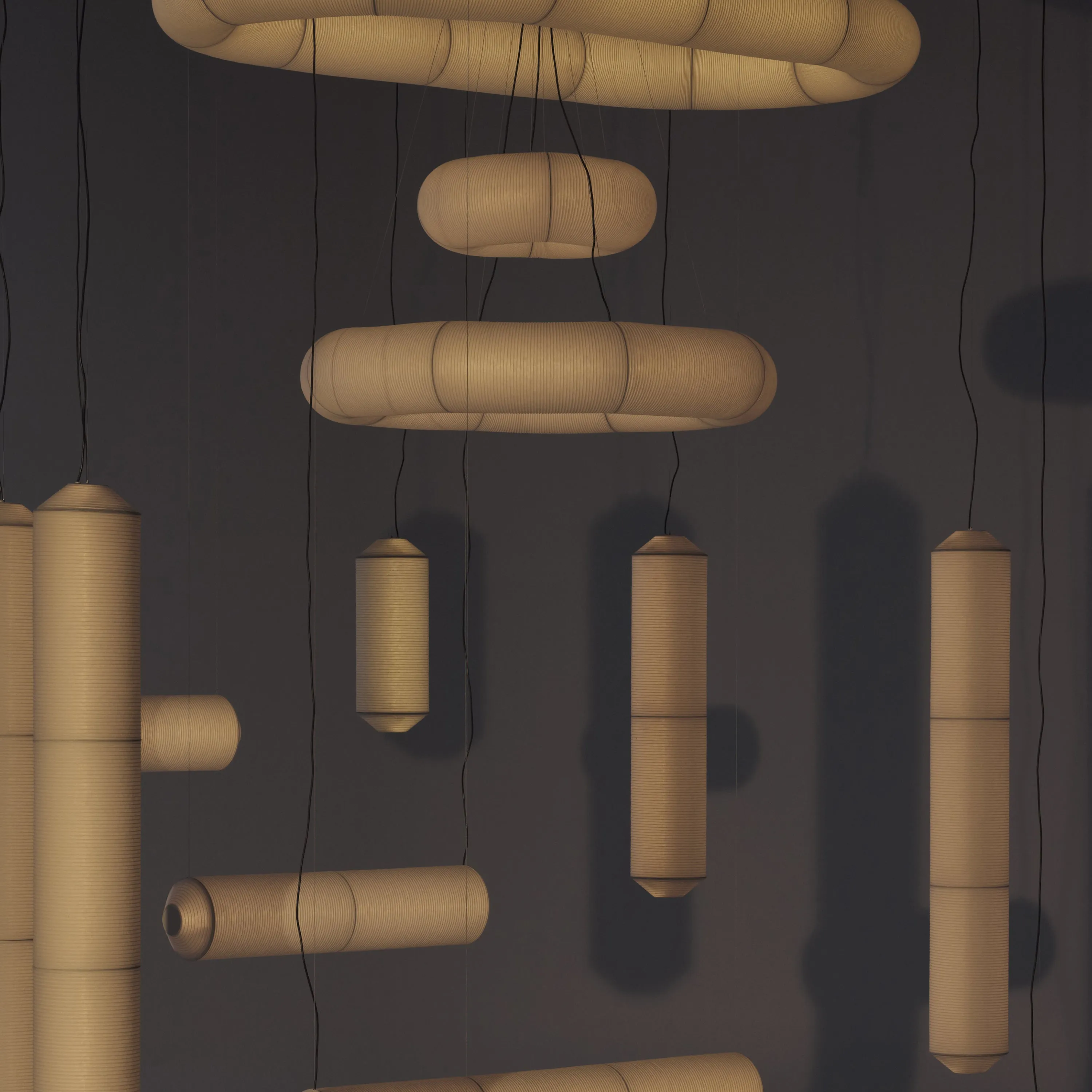 Tekio Vertical Pendant Light