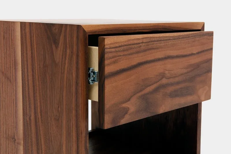 THN Nightstand 1.5