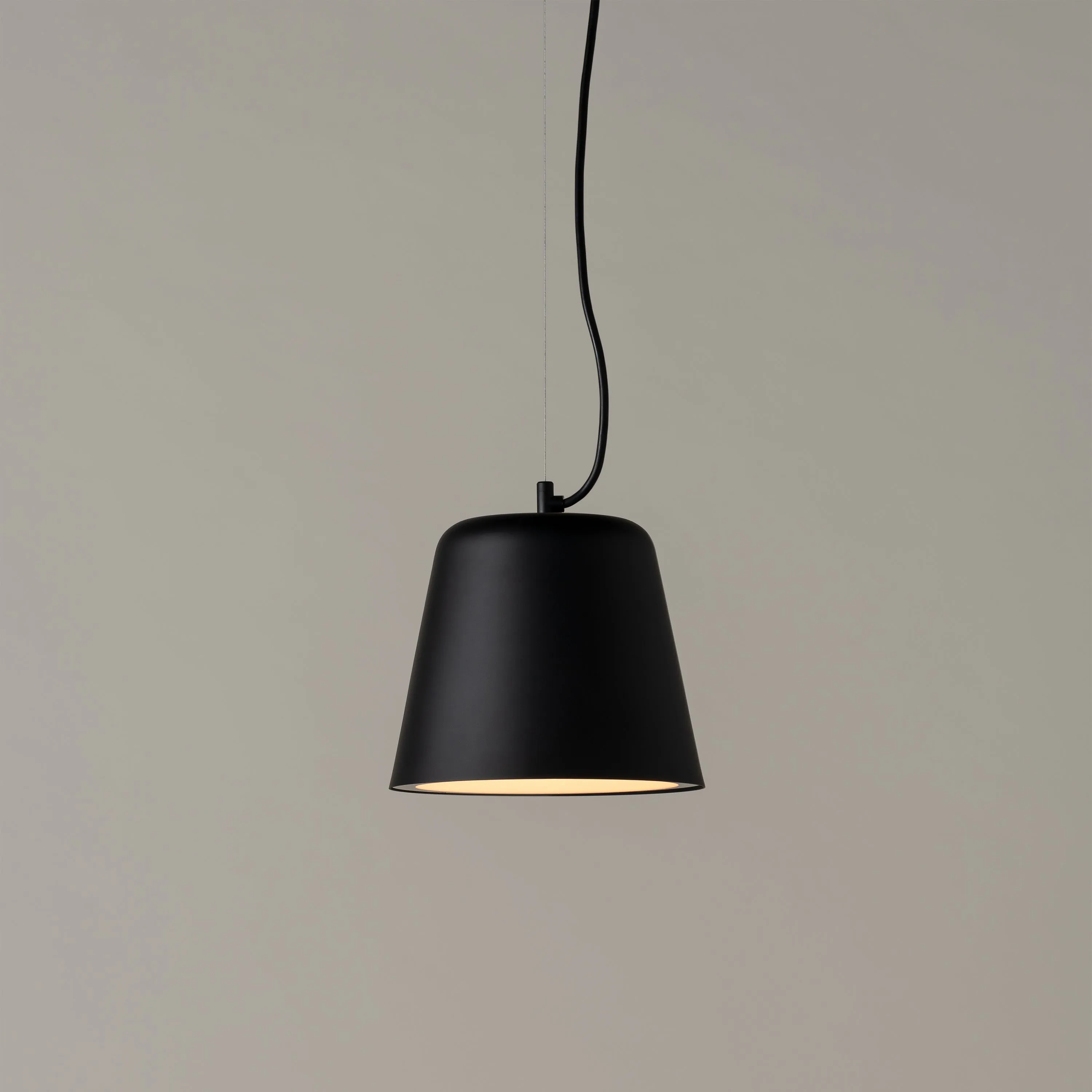 Vaso Pendant Light