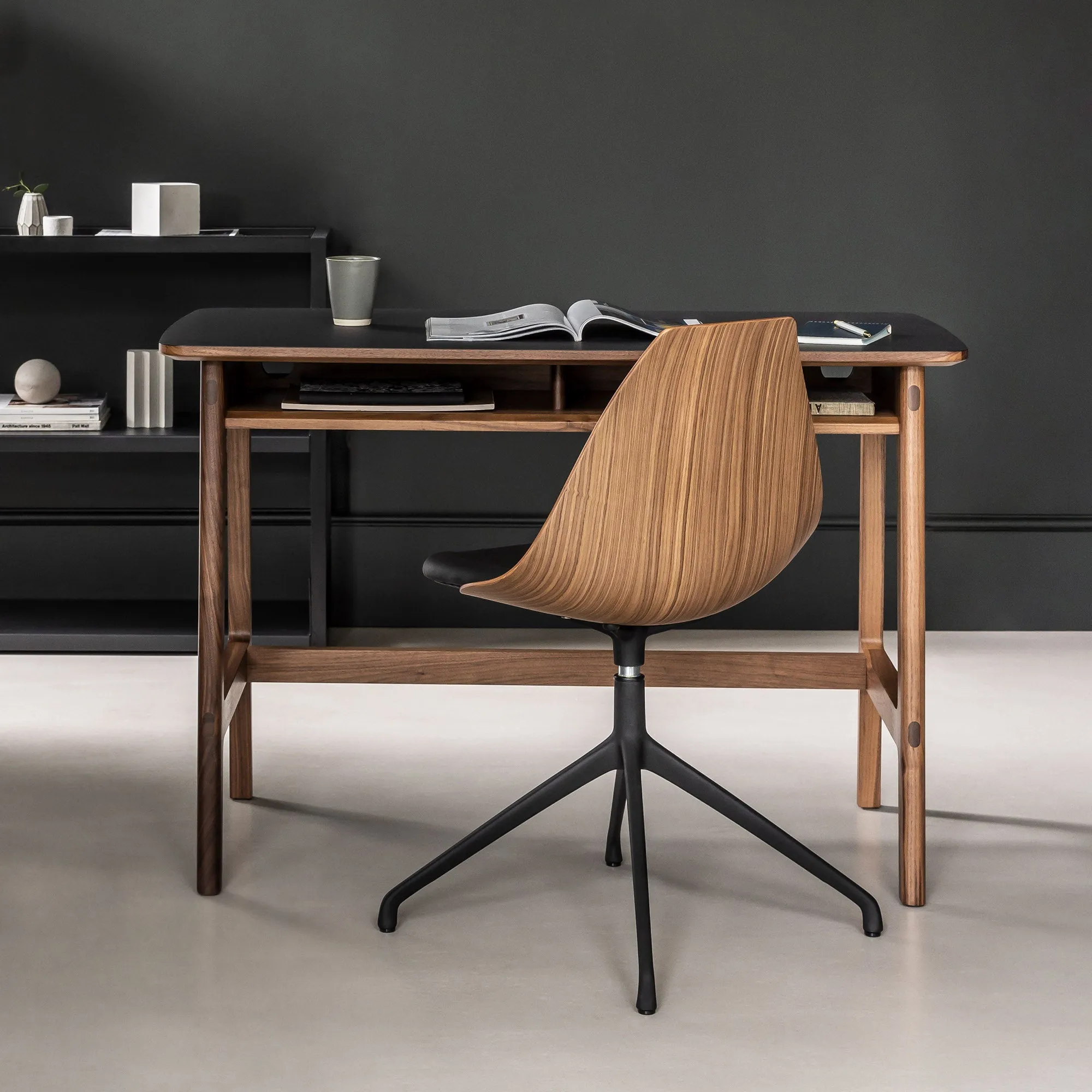 Ziba Swivel Chair